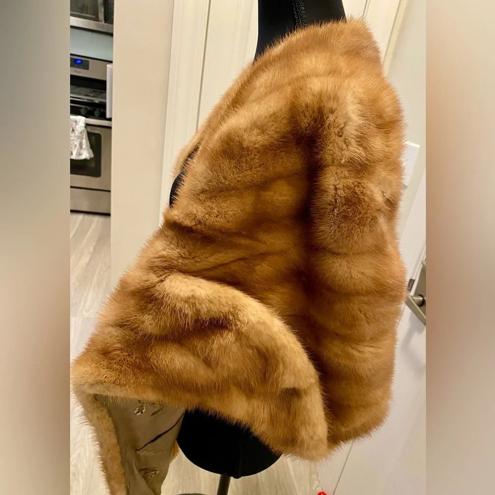Vintage Mink Fur Stole Cape Wrap - Picture 2 of 9
